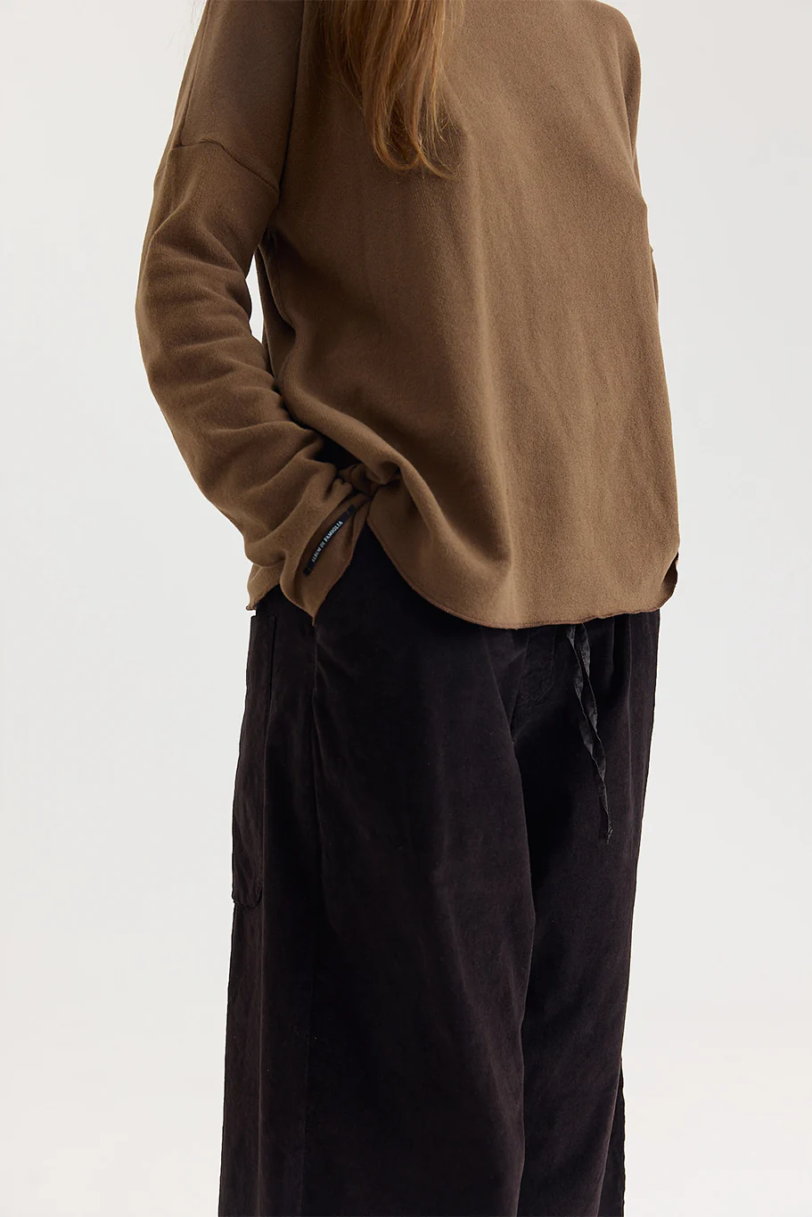 Album di Famiglia - Wide & Short Trousers in Velvet - Image 5