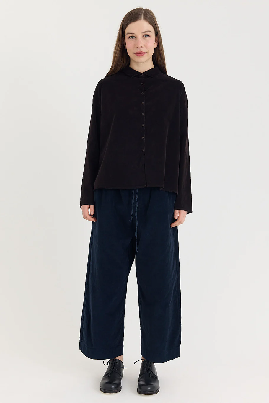 Album di Famiglia - Wide & Short Trousers in Velvet - Image 7