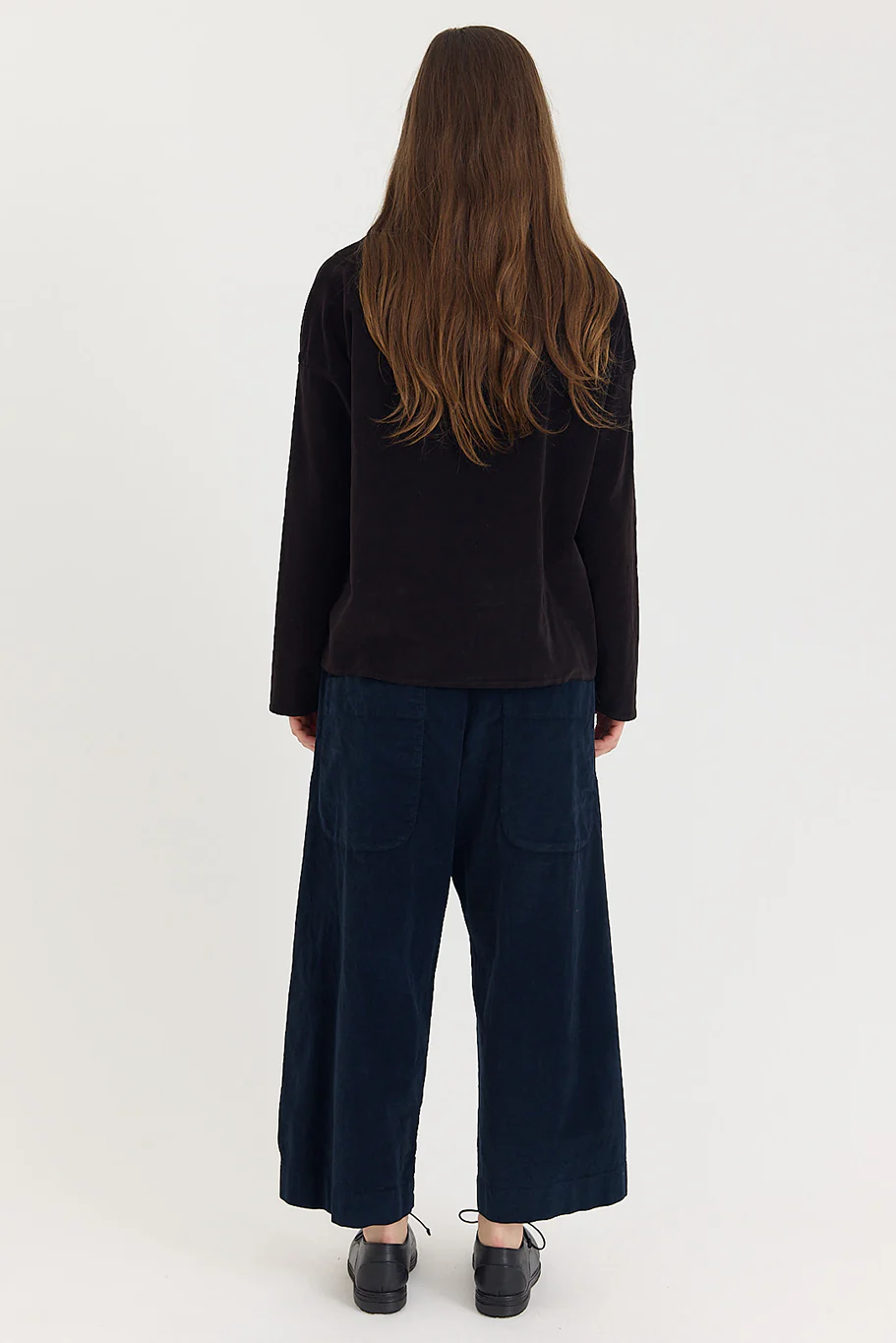 Album di Famiglia - Wide & Short Trousers in Velvet - Image 9