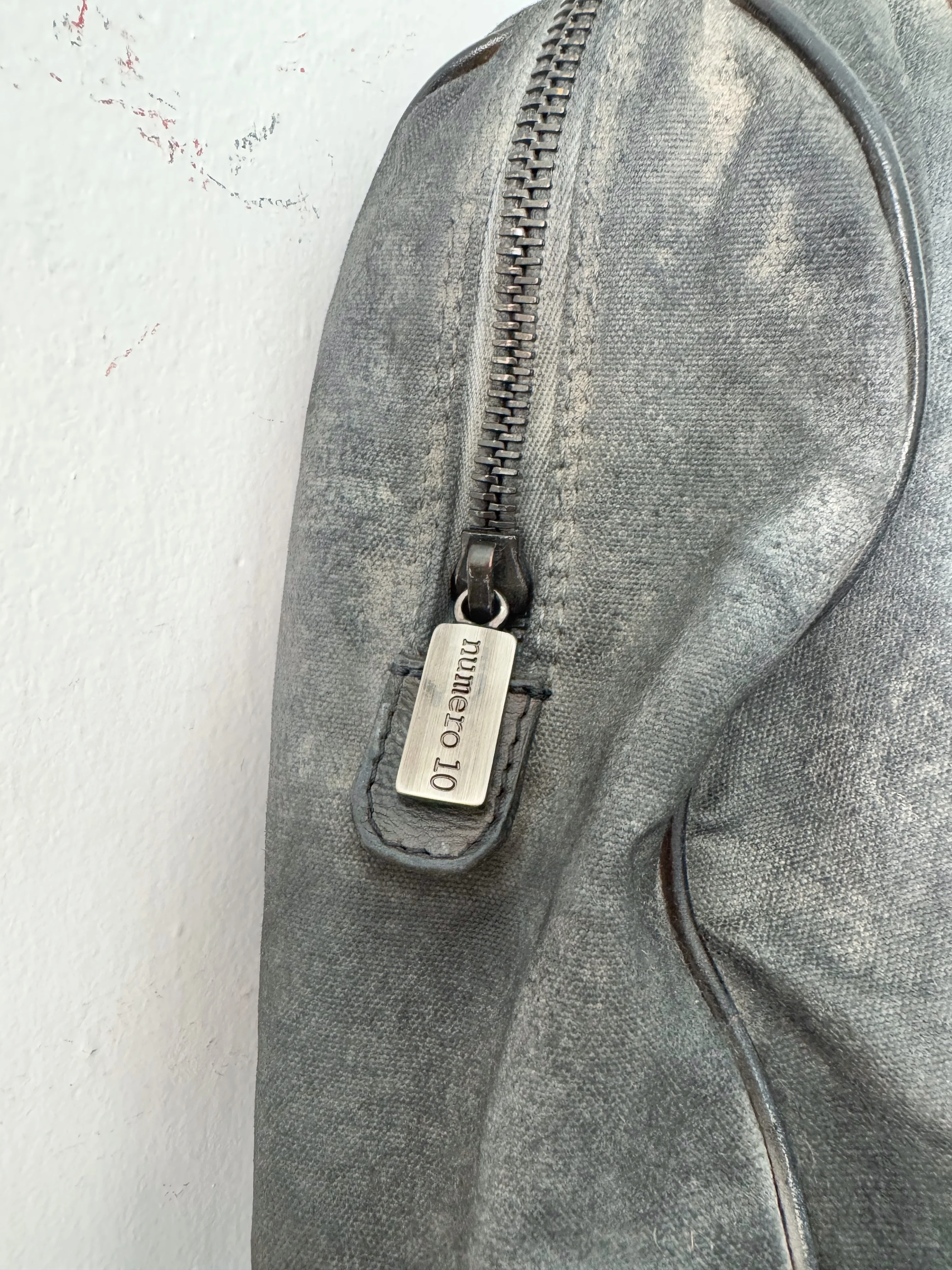 Numero 10 - Monzeglio Canvas/Leather Bag - Black - Image 5
