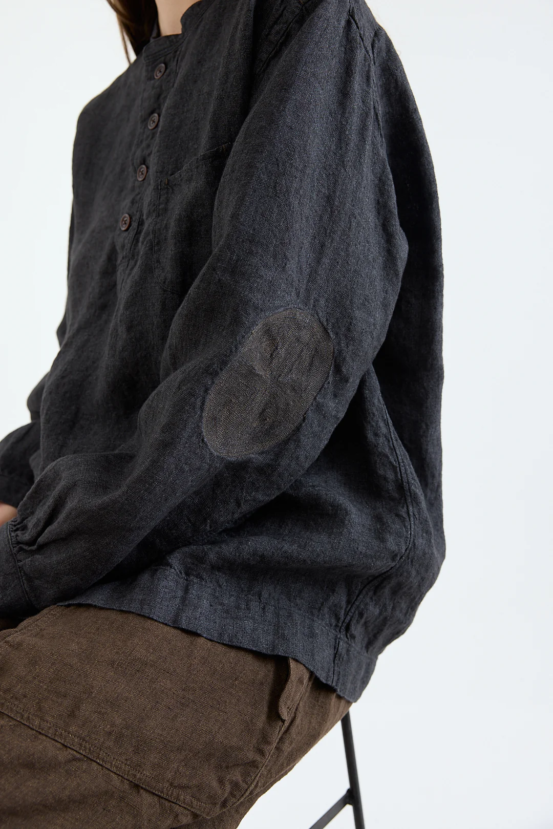 Kaval - Henry Neck Blouse - Washed Linen - Image 3