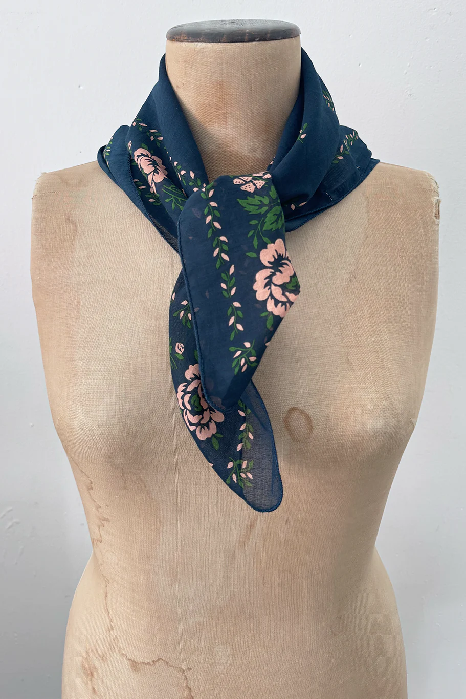 Moismont - Scarf No. 652 - Image 5