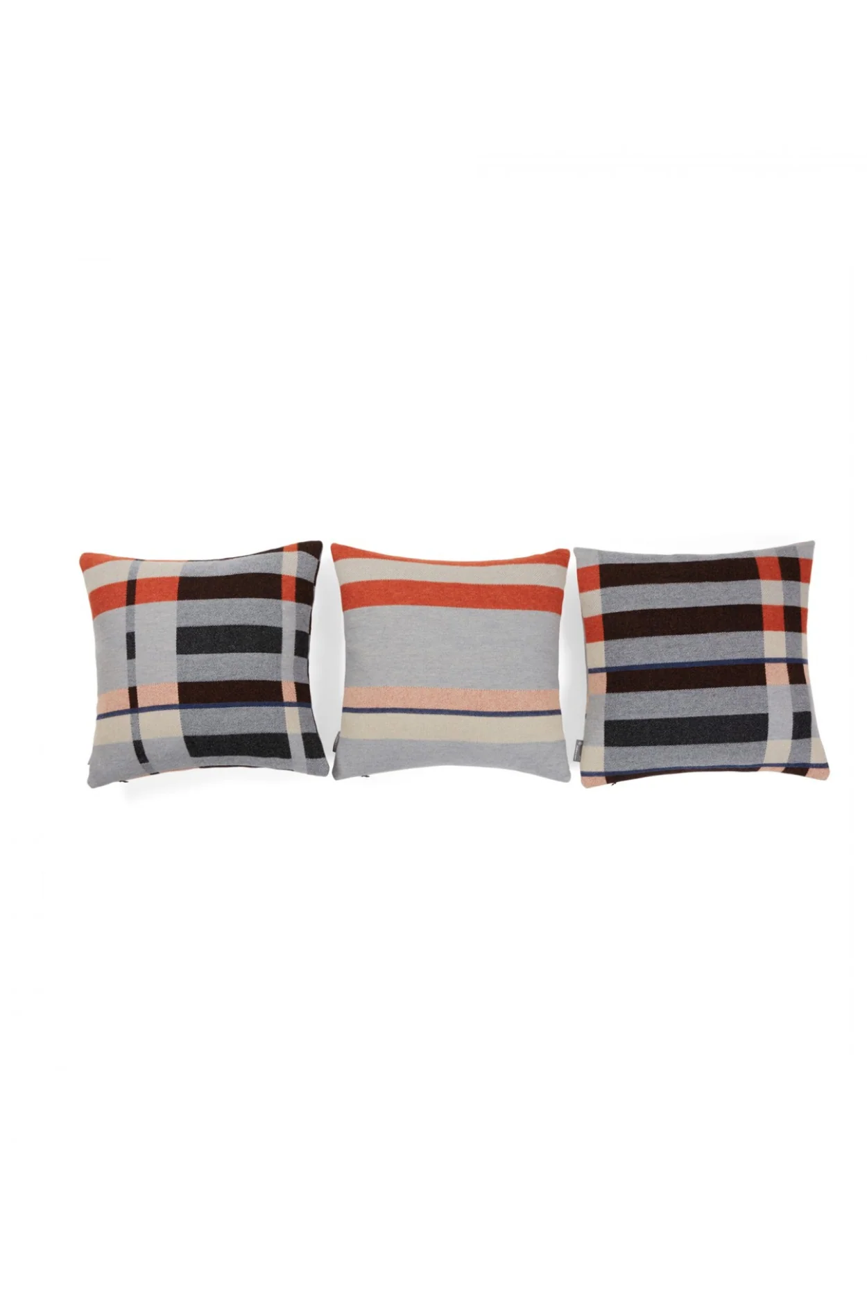 Wallace Sewell - Stölzl Cushion Cover 45 x 45 - Image 3